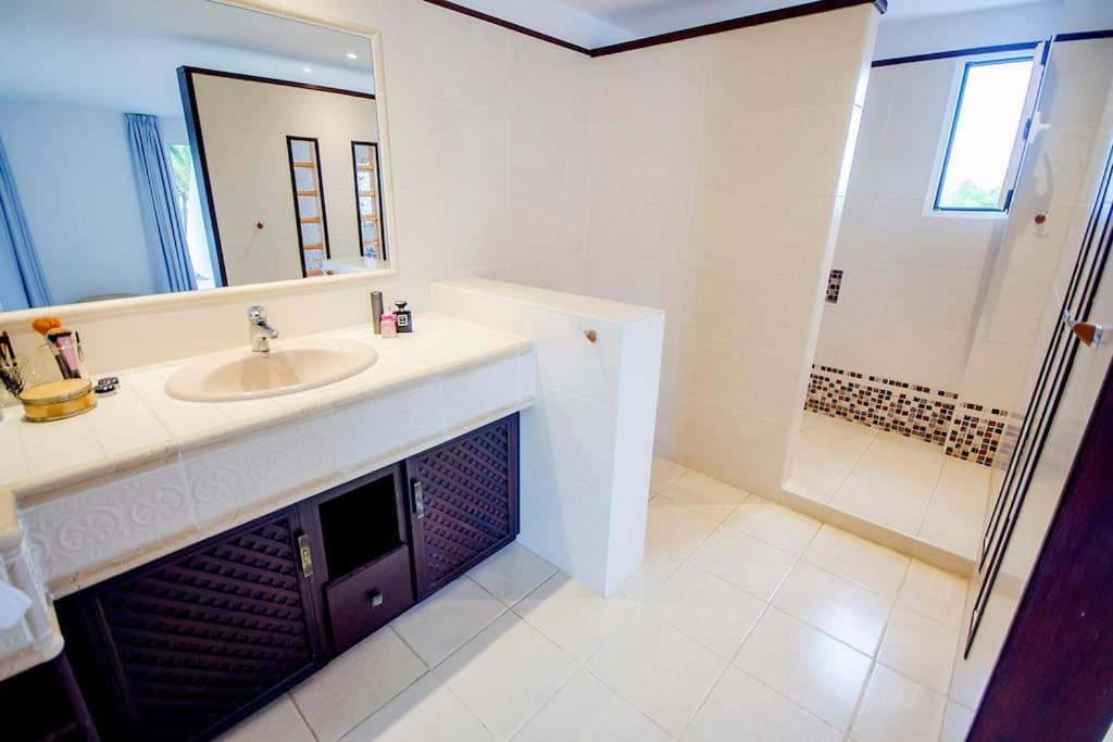 Luxe Villa With Private Pool, Jacuzzi And Spectacular Views Costa Adeje Dış mekan fotoğraf